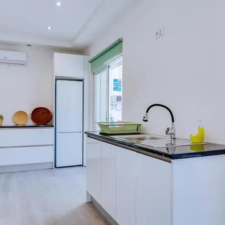 Marina Star Apartment *