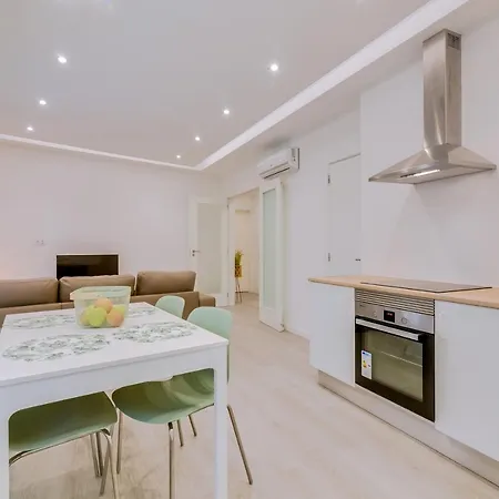 Marina Star Apartment *